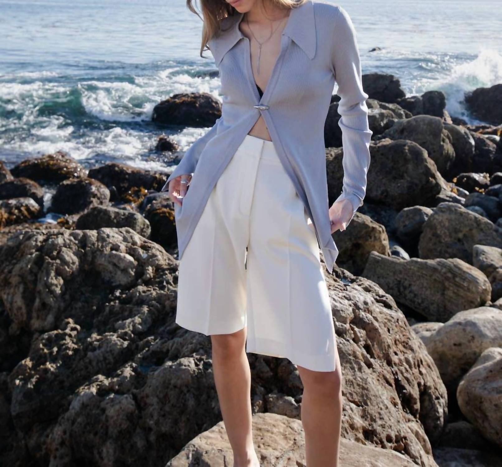 Whiteroom+Cactus - Tailored Bermuda Shorts With Side Zipper