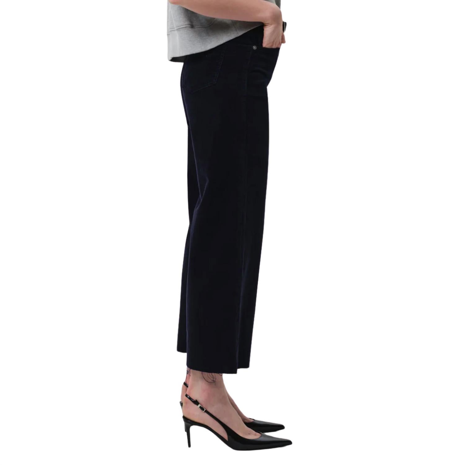 Citizens of Humanity Lyra Crop Wide Leg Crop Corduroy Jeans in navy - women's pants - alternate view