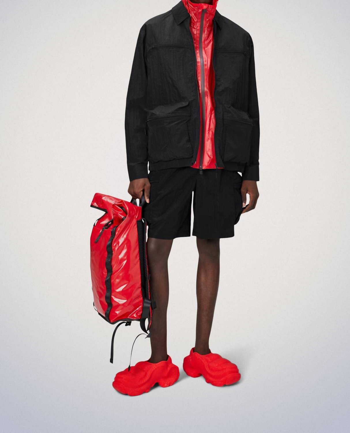 Rains Kano Shorts in black - men's shorts - detail view