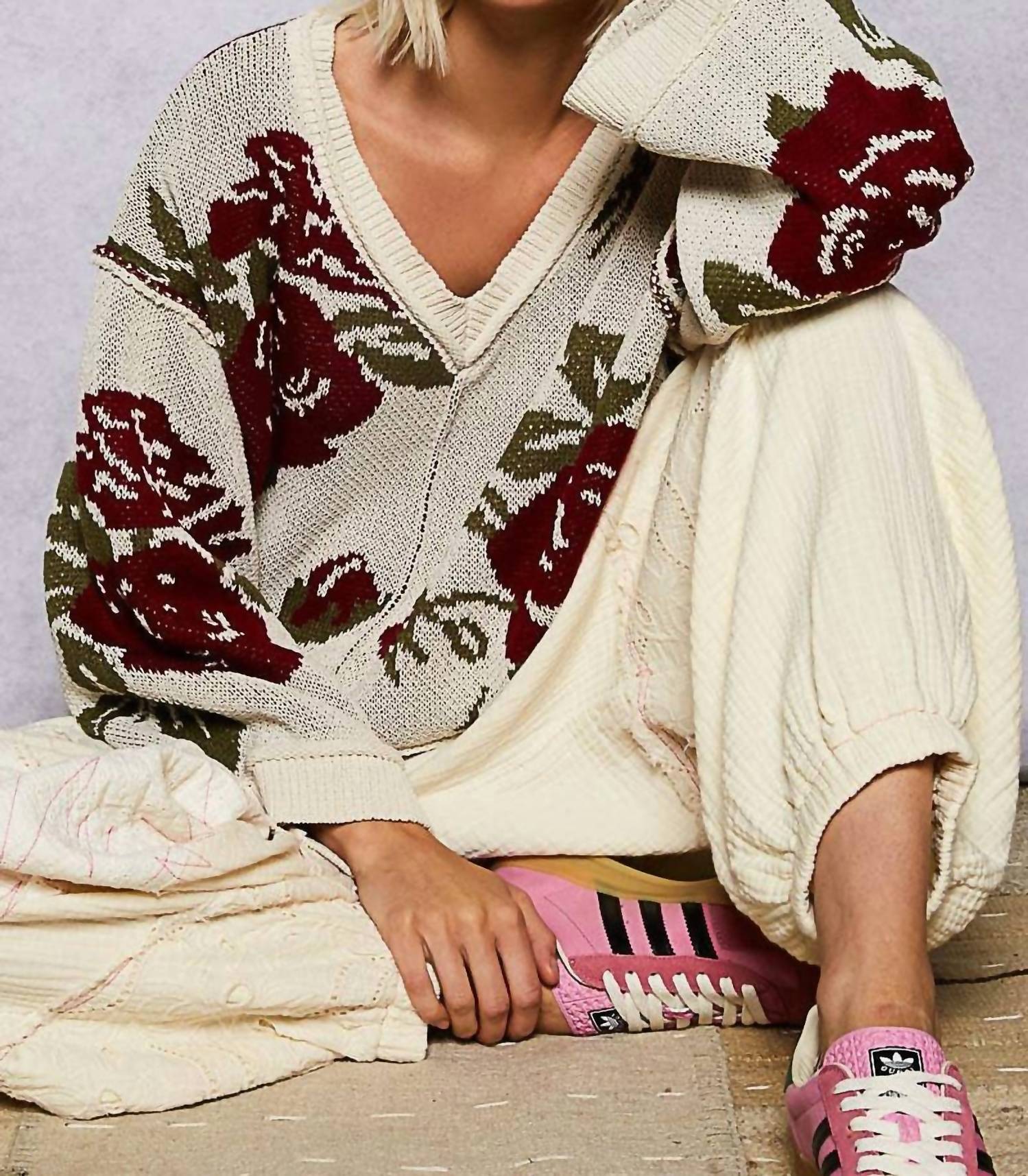 Pol - Long Sleeve Contrast Floral Sweater Top
