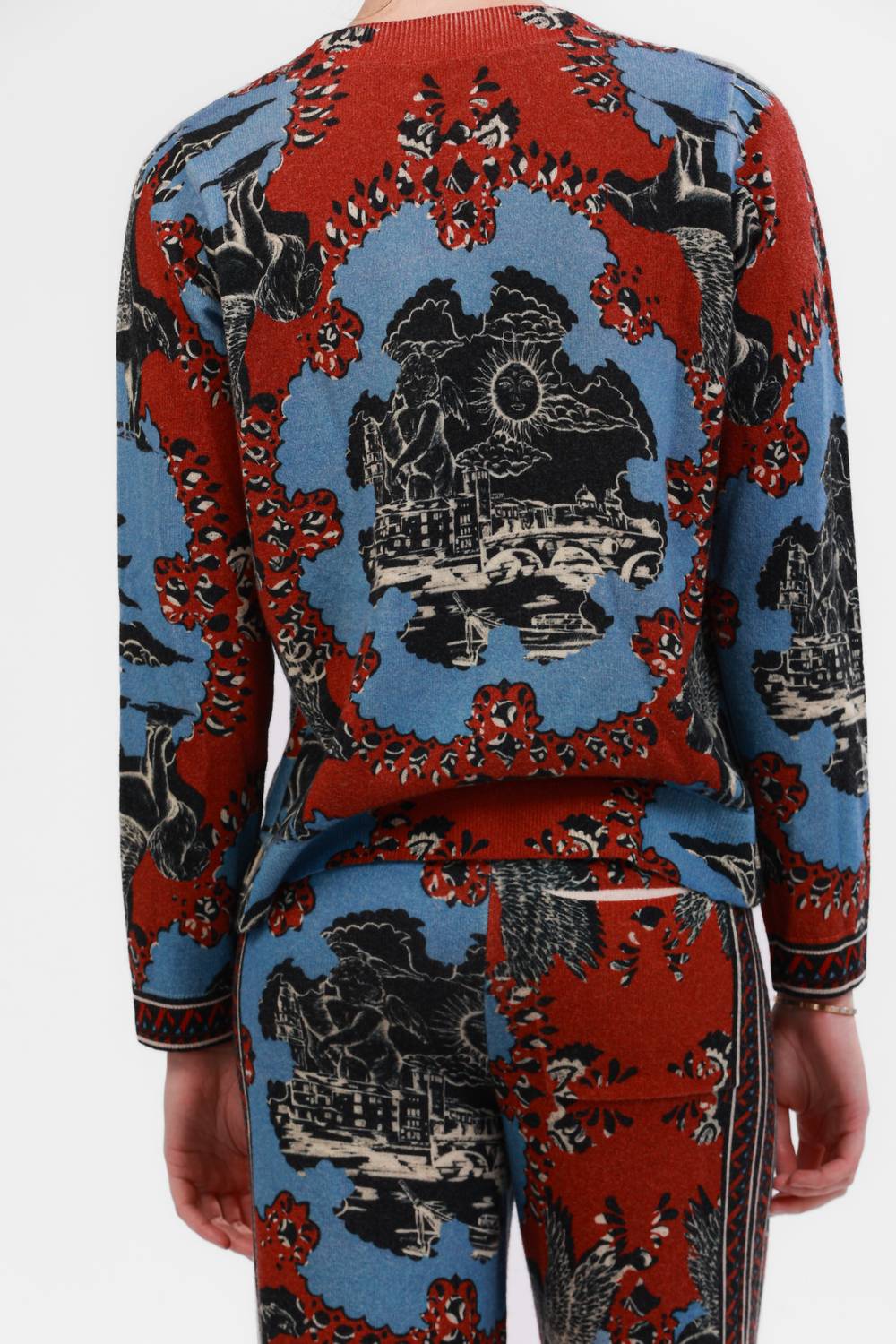 Las Sureñas - Italian Coast Sweater