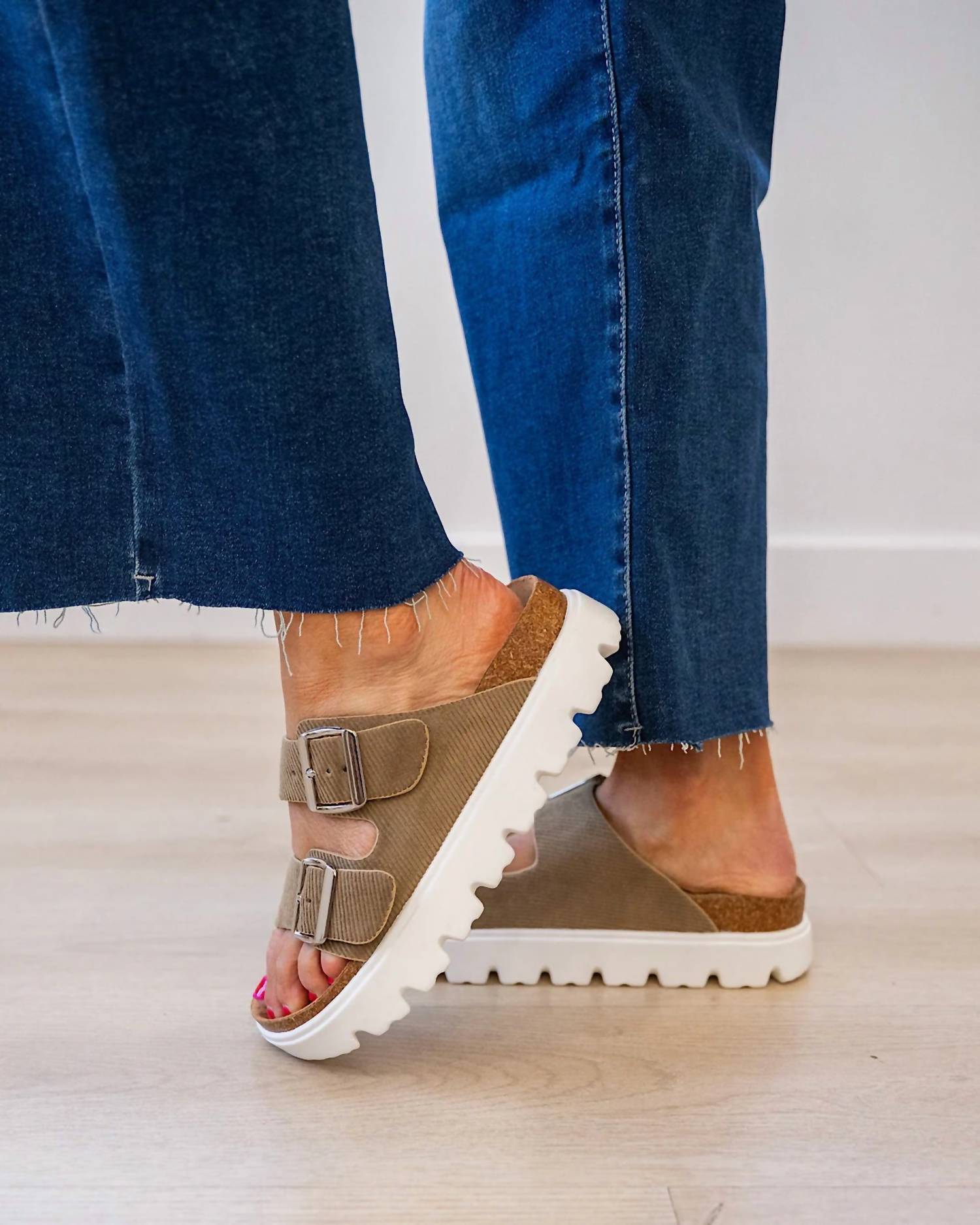 Very G - Women's Jazmin Platform Sandals
