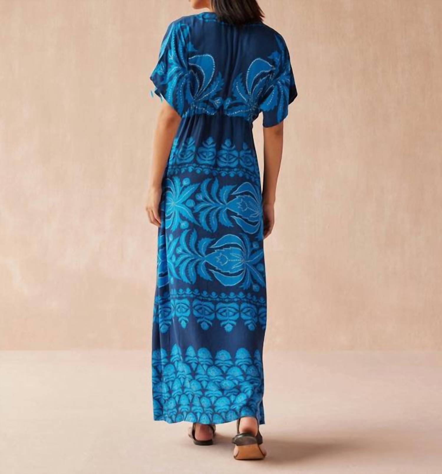 Omika - Pia Caftan