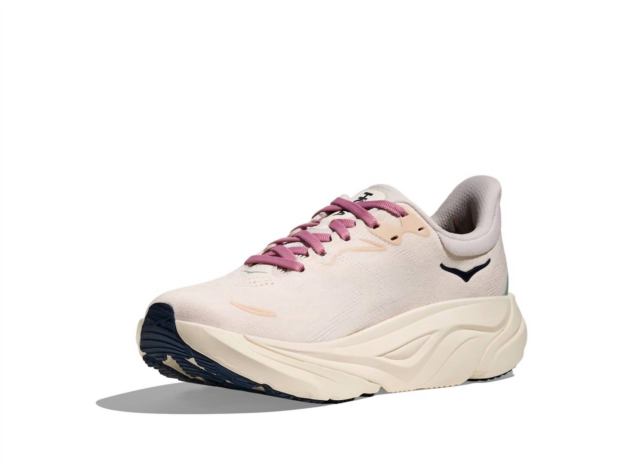 Hoka - Women's Arahi 8 Running Shoe
