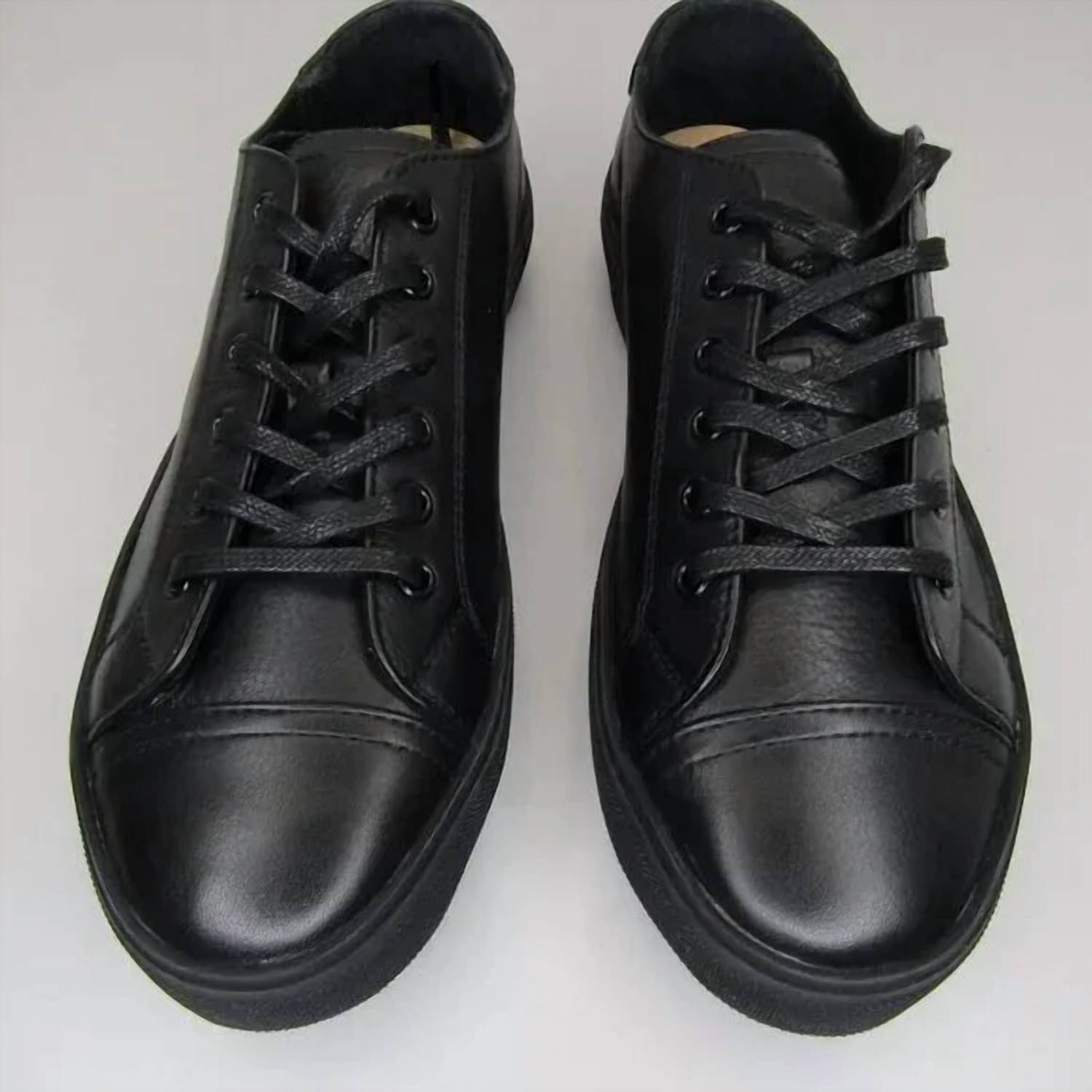 Koio Men's Tivoli Casual Tennis Sneakers in black - men's sneaker - detail view