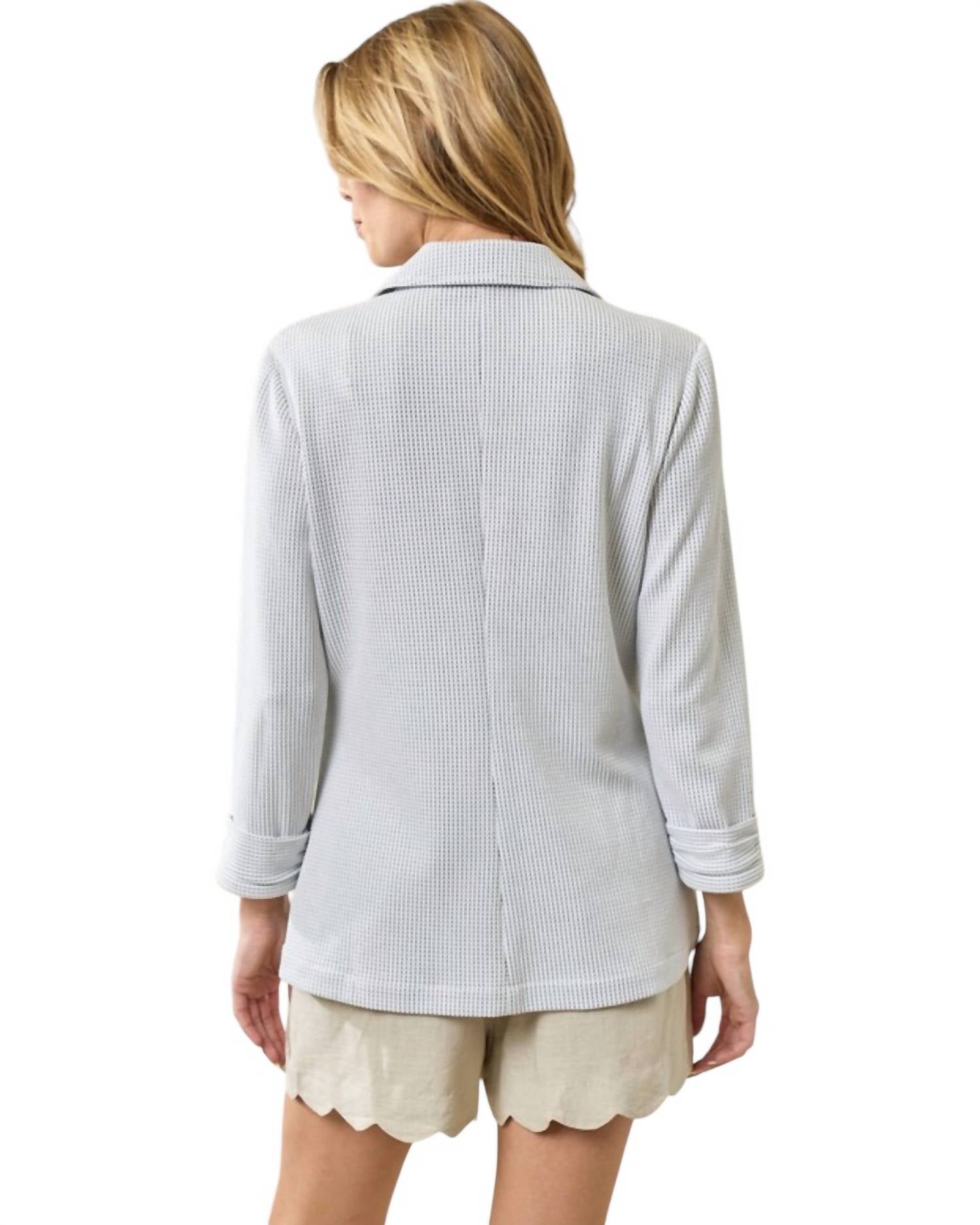 Doe And Rae - Shirred Textured Blazer