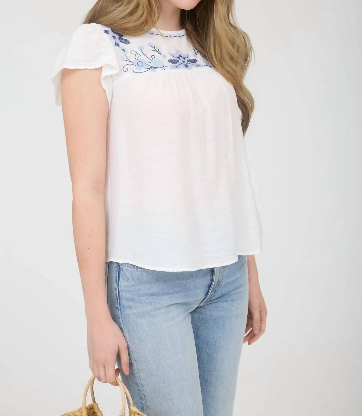 Blu Pepper - Floral Embroidery Flounce Sleeve Top