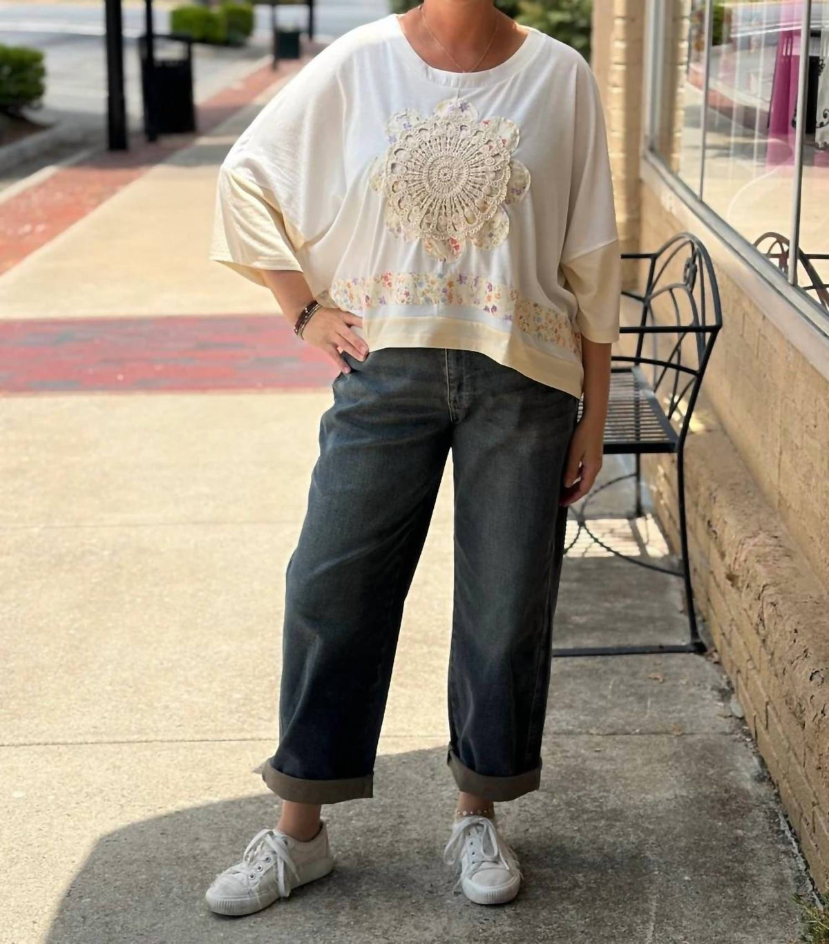 Mello - Lace Embroidered Short Sleeves Round Neck Top