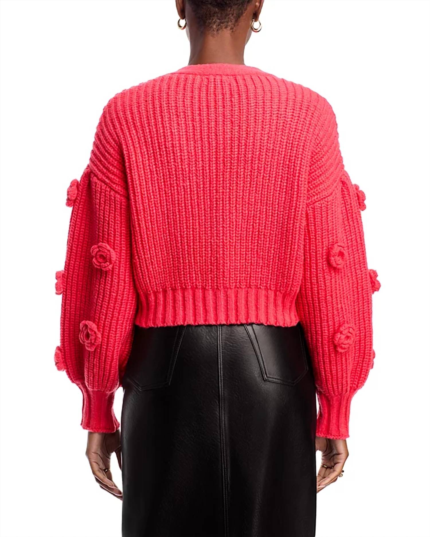 Stellah - FLOWER APPLIQUE CARDIGAN