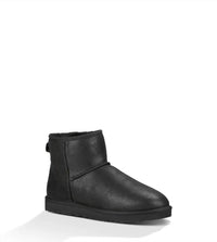 Ugg - Men's Classic Mini Bomber Boots