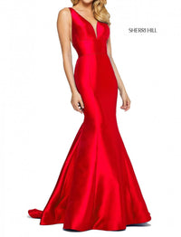 Sherri Hill - Deep V-neckline Prom Dress