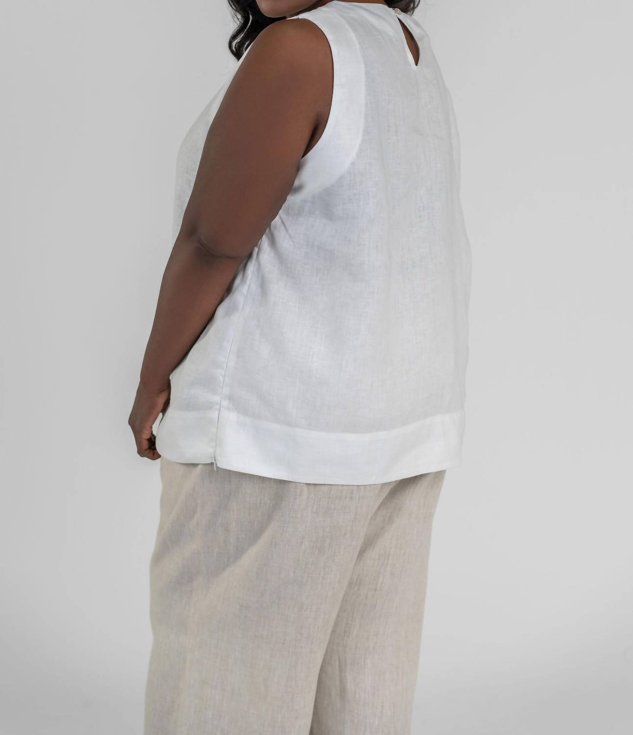 Adriana Contreras - Ava Linen Tank Top - Plus