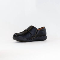 Clarks - Women's Un Loop Ave Slip On Leather Shoes