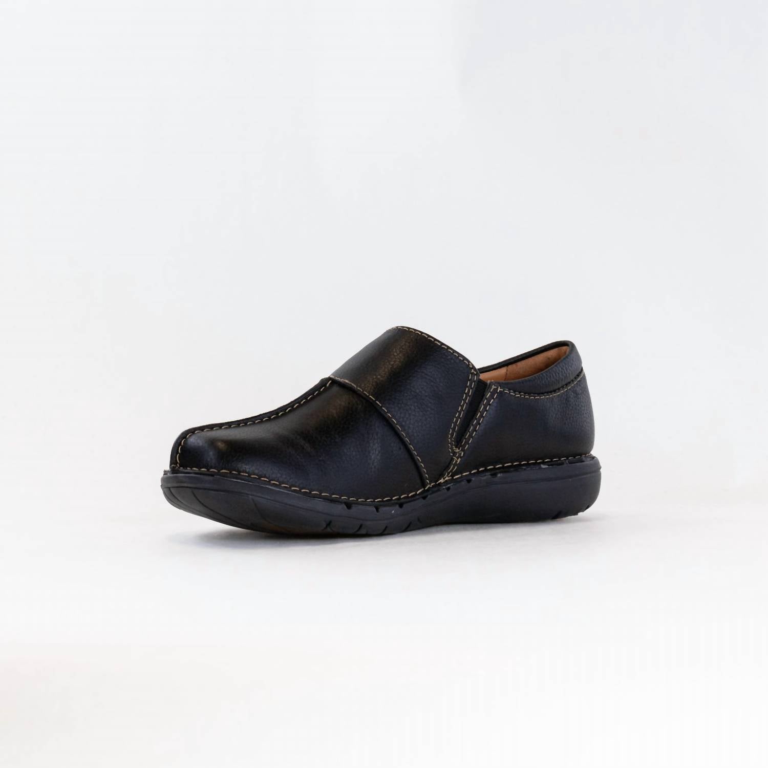 Clarks - Women's Un Loop Ave Slip On Leather Shoes