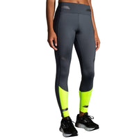 BROOKS Wome's Run Visible Tight Pants in asphalt nightlife - women's pants
