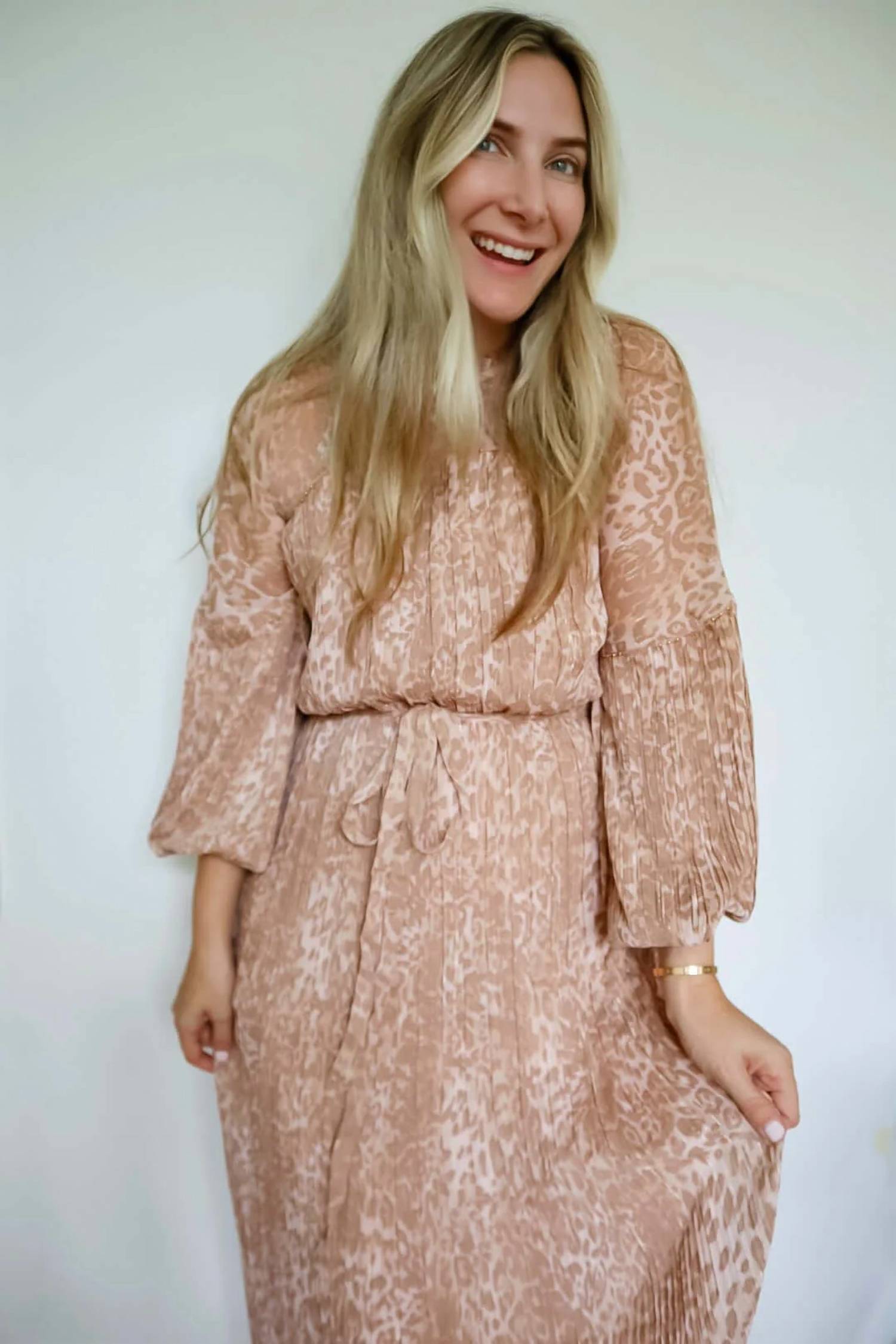 Fate - Jennifer Animal Print Chiffon Midi Dress with Tie