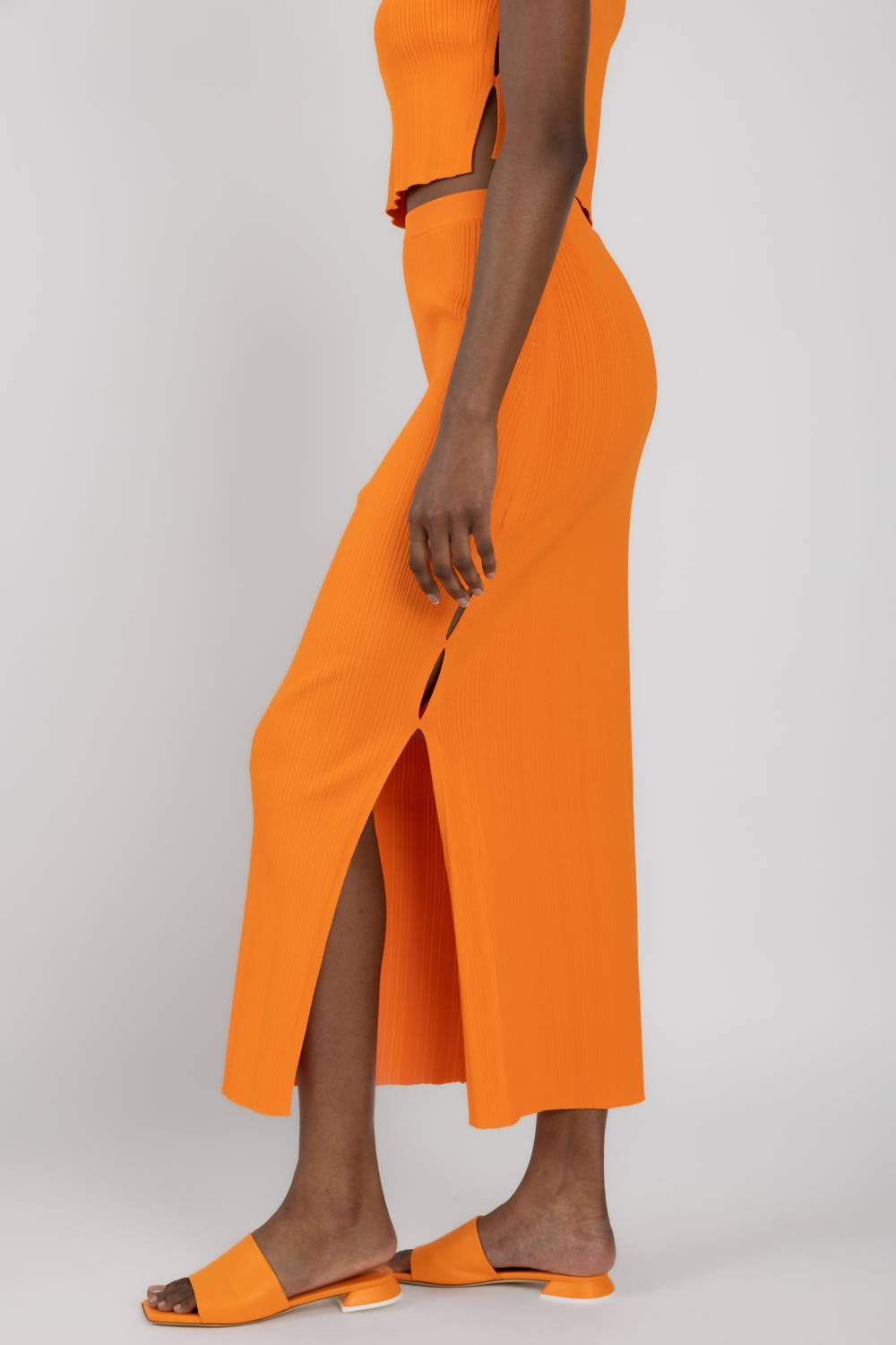 Frame - Mixed Rib Cut Out Skirt