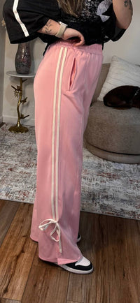 Le Lis - Women's Lexi Bow Detail Track Pants