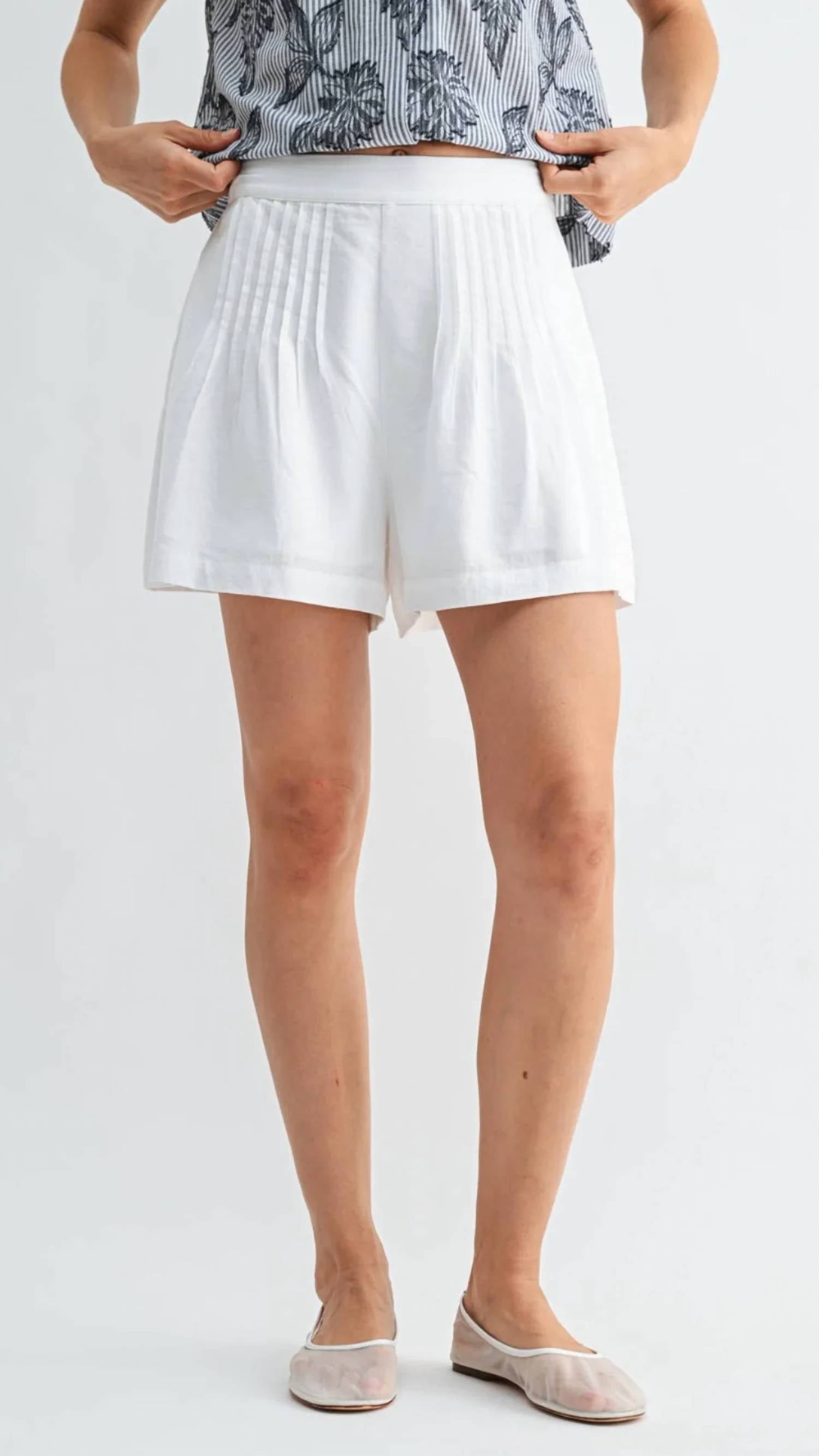 Fun 2 Fun - Pintuck Pleated Shorts