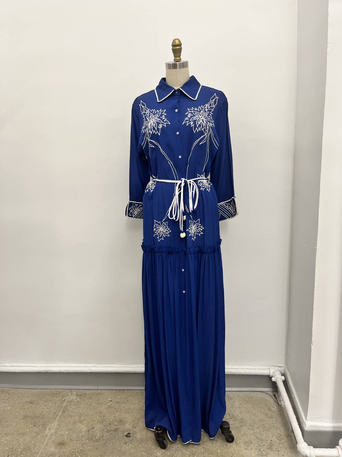 Stree - Embroidered Maxi Dress