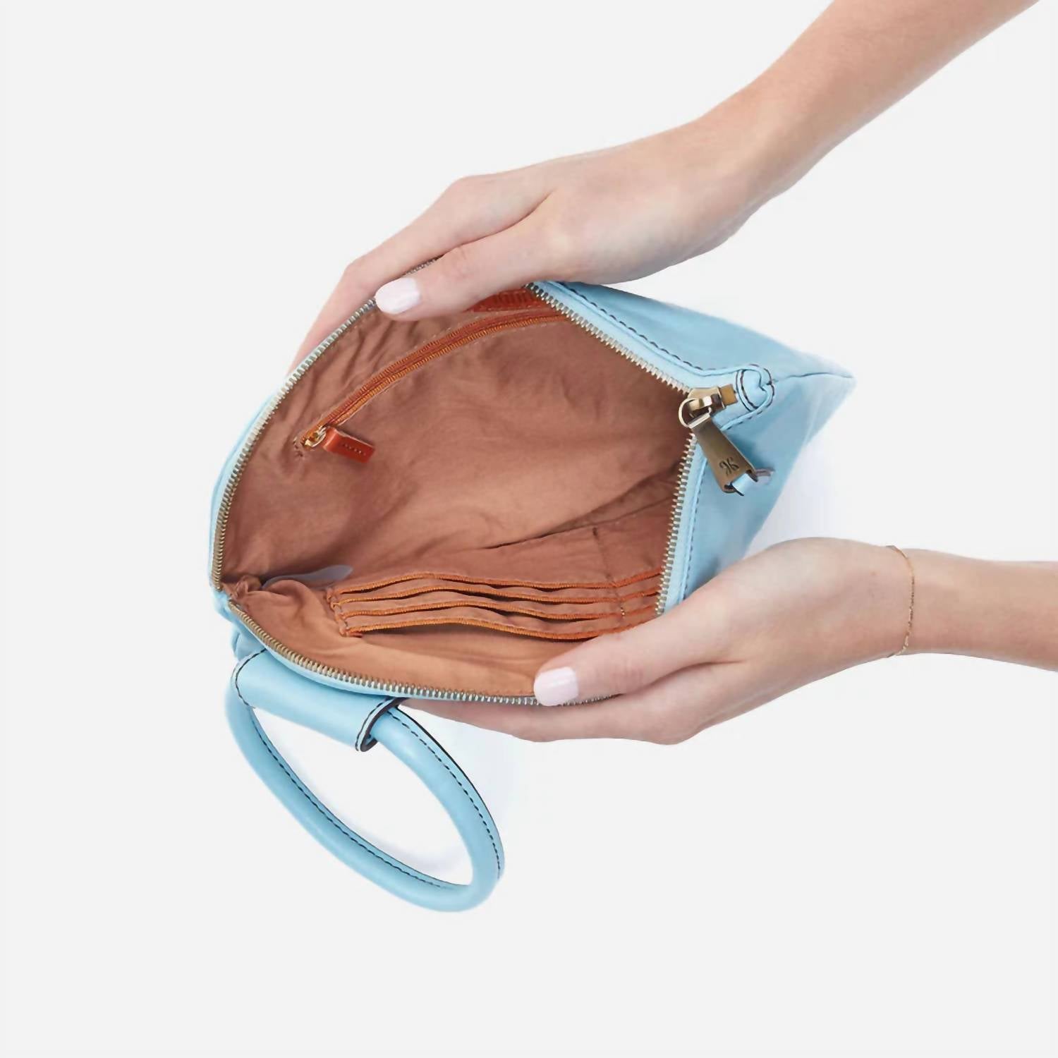 Hobo - Women's Sable Wristlet