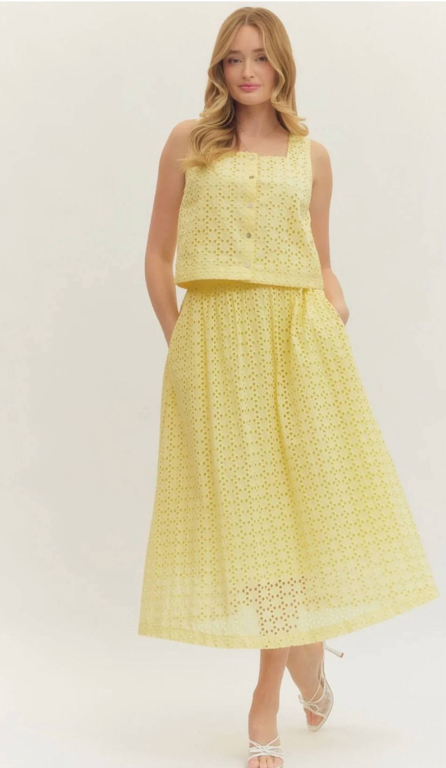 Entro - Eyelet Skirt Set