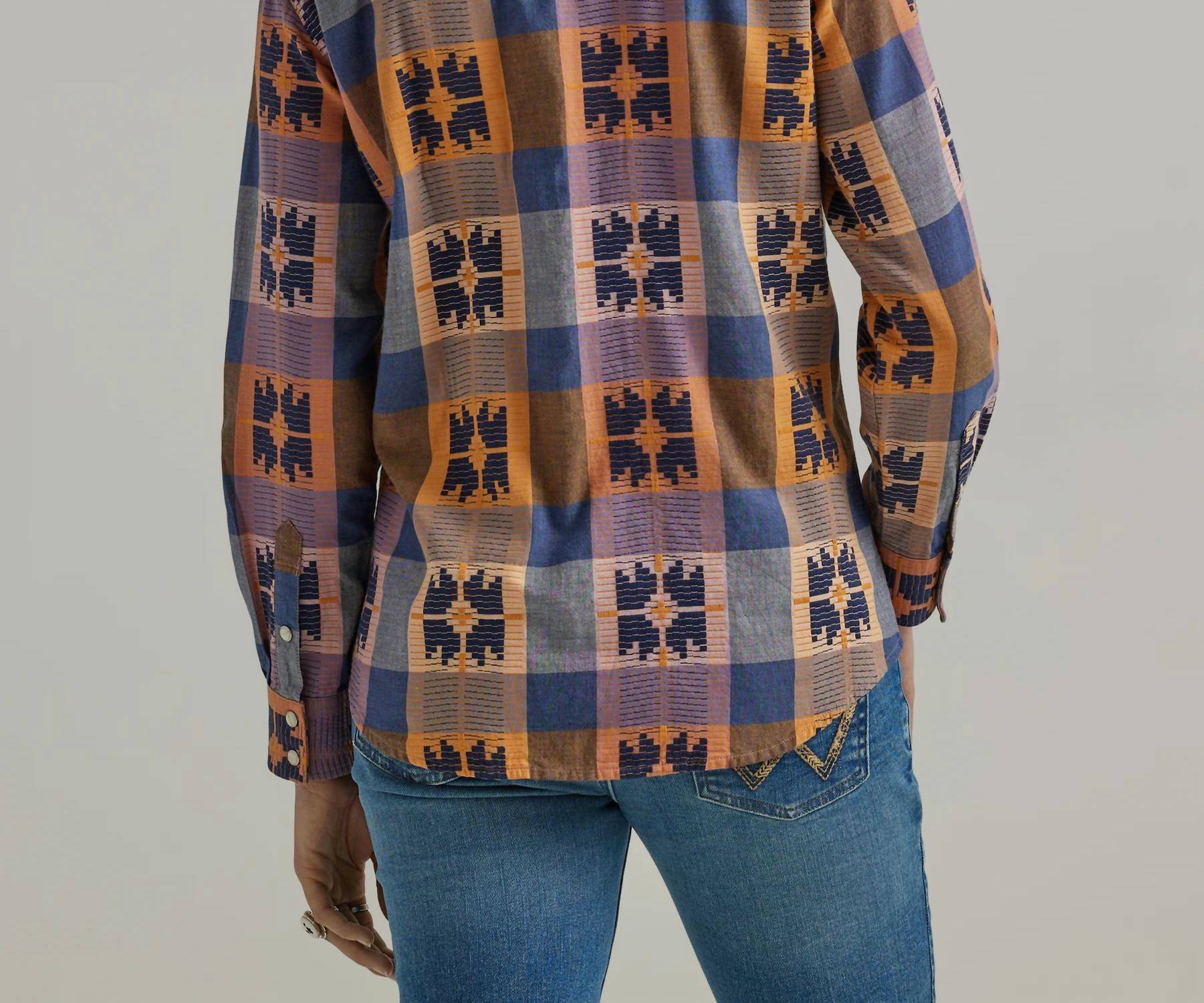 Wrangler - Western Vintage Boyfriend Snap Shirt