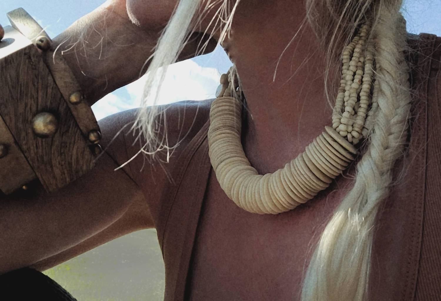Bisjoux - Women's Handmade Bold Beaded Bone Necklace