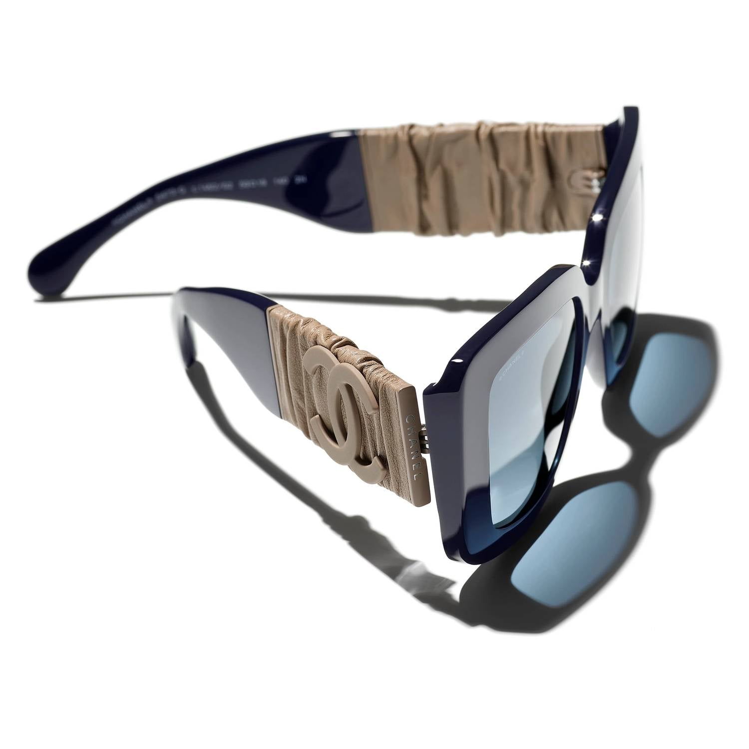 Chanel - Acetate Calfskin Square Non Polarized Sunglasses 5473qa - 1462s2