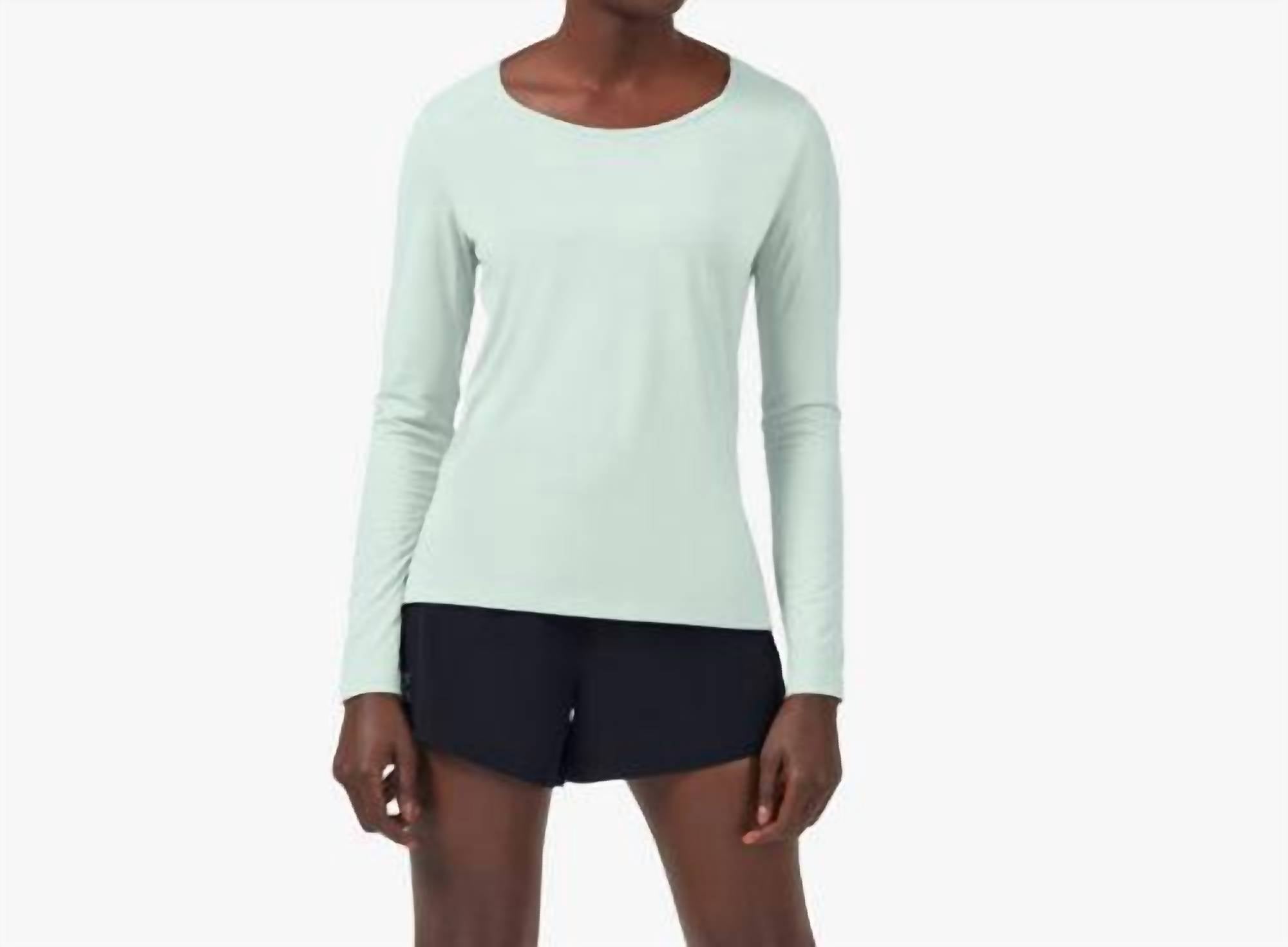 On - Women's Performance Long Top