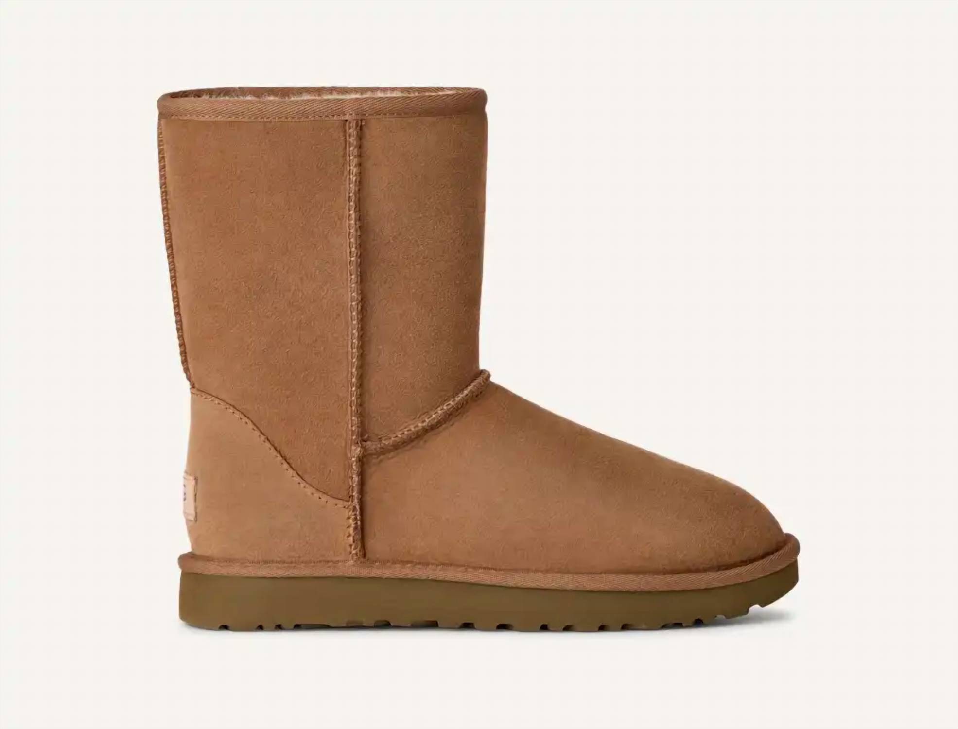 Ugg - Women's Classic short II Boots