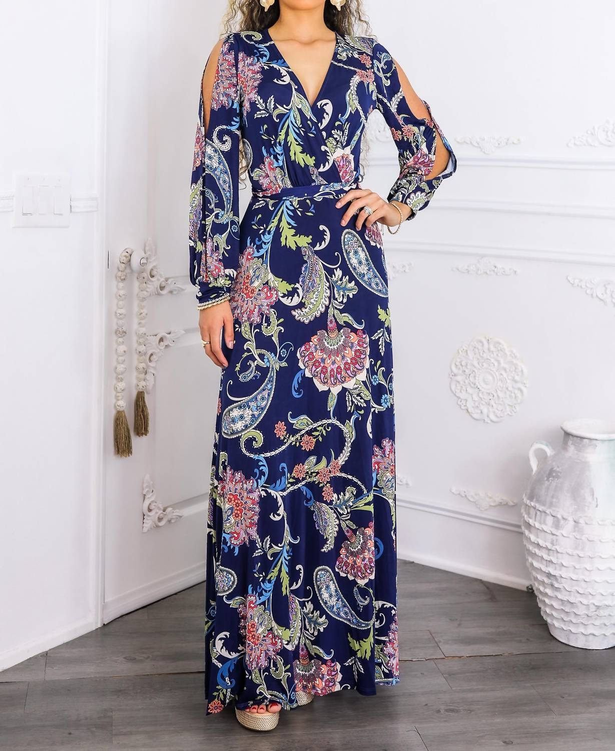 Surelymine - Paisley Cutout Maxi Dress With Long Sleeves