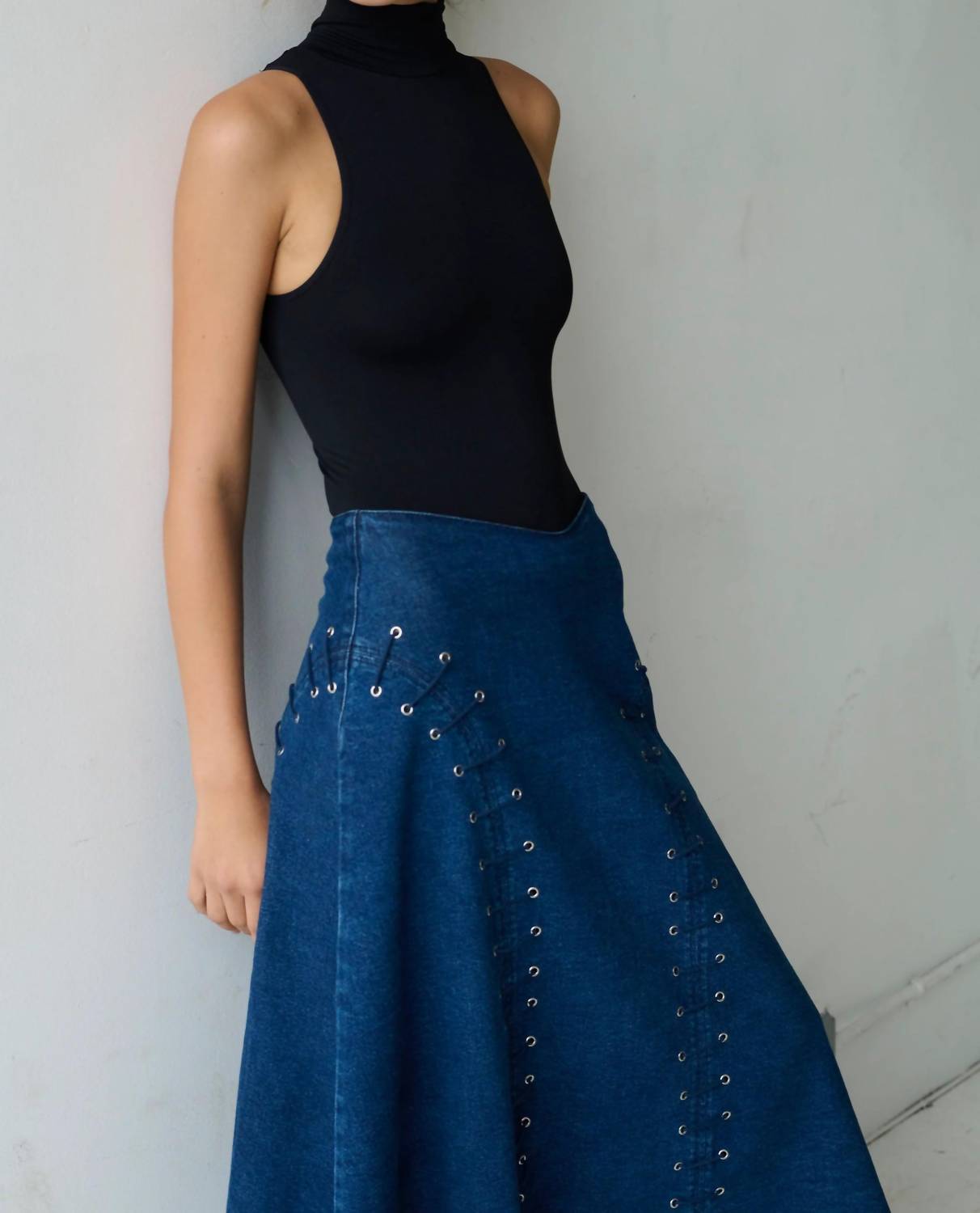 Tt Studios - Jan Midi Skirt