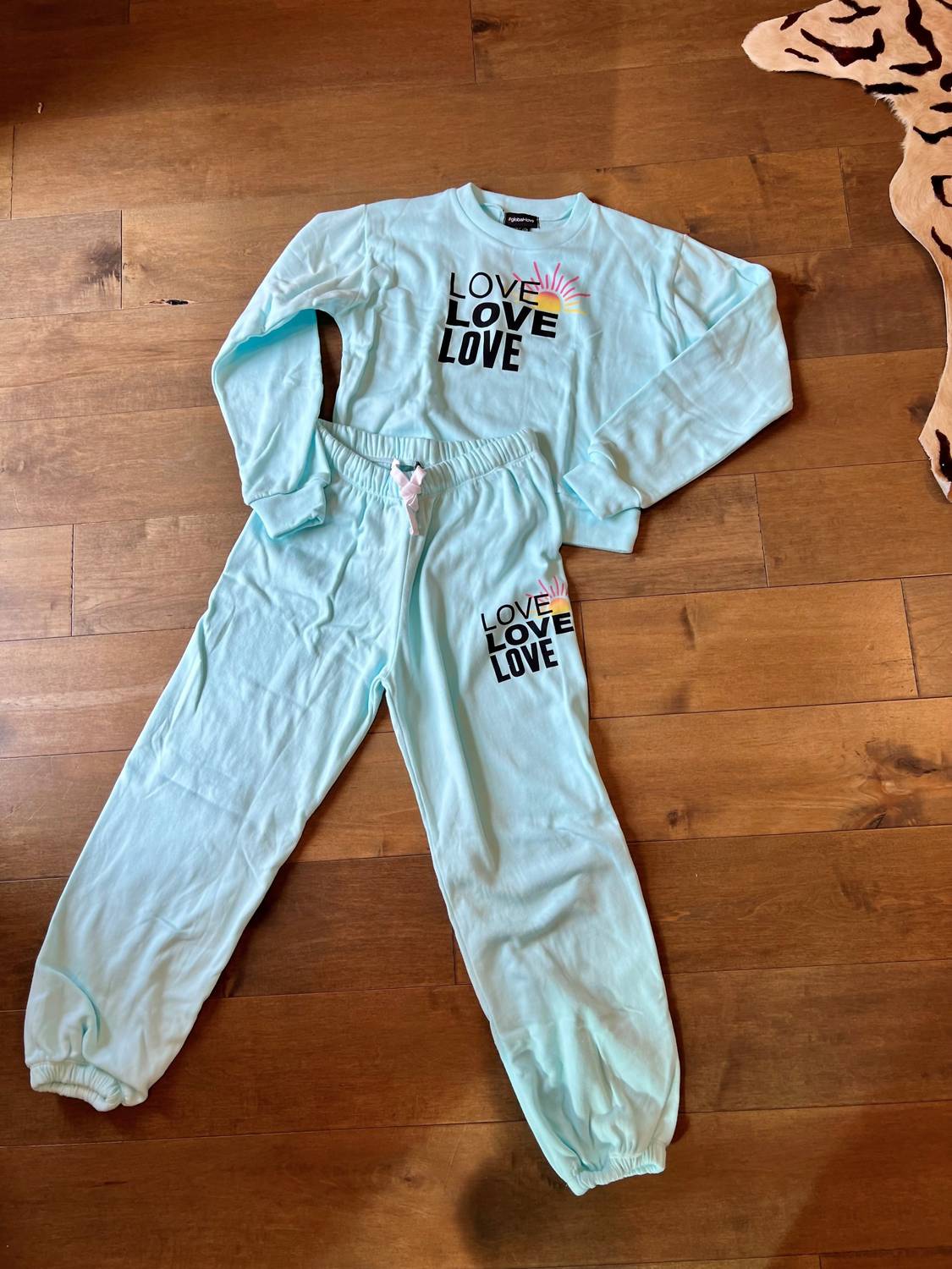 Flowers By Zoe - Kids Love Sweatpants