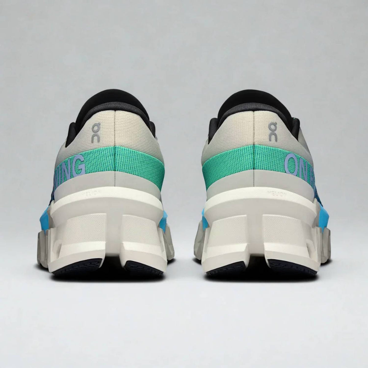 On Running - Women's Cloudmonster 2 Shoes