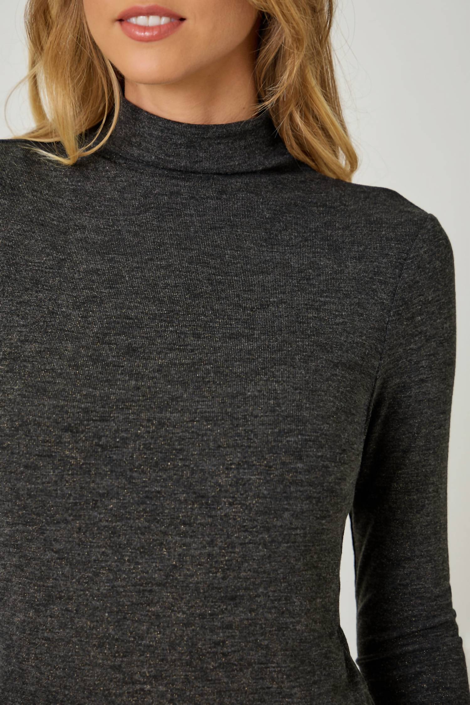 Mystree - Knit Mock Neck Long Sleeve Top