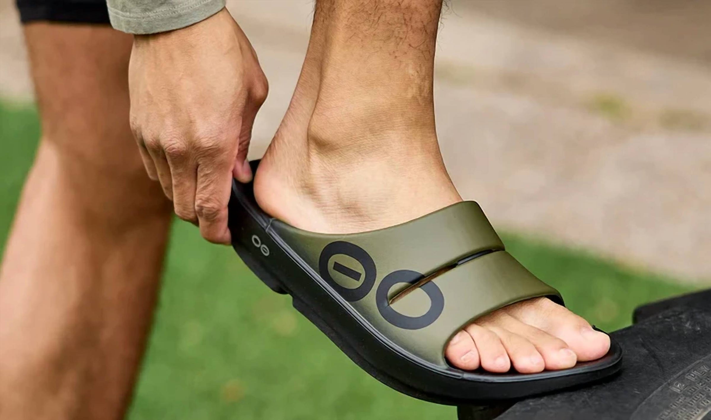 Oofos - Men's Ooahh Sport Slide Sandal