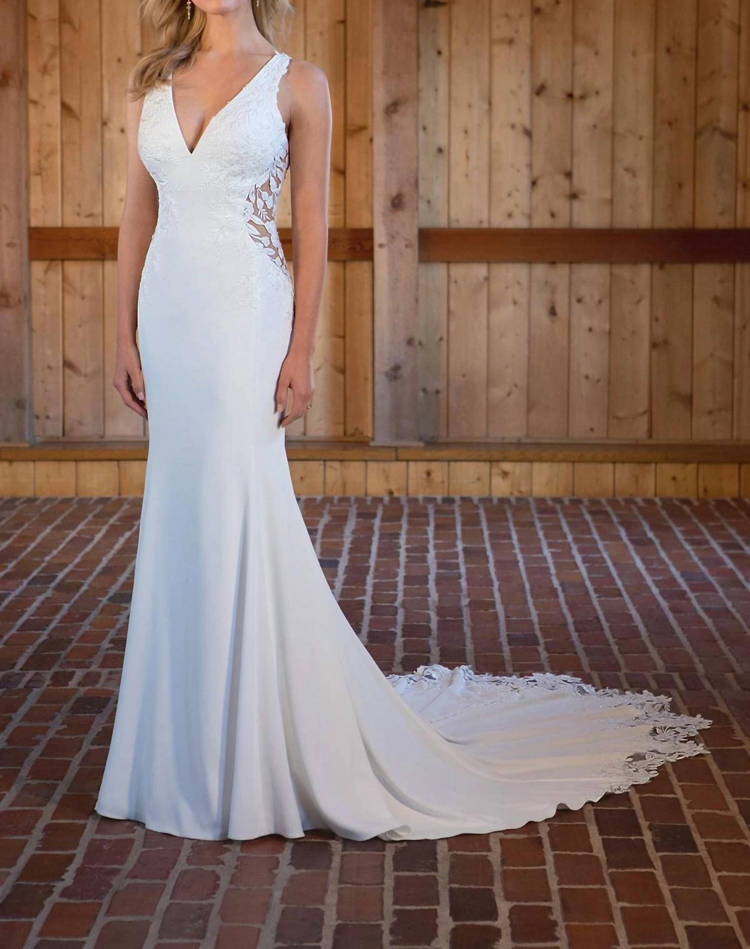 Essence Of Australia - Glamorous Column Wedding Dress