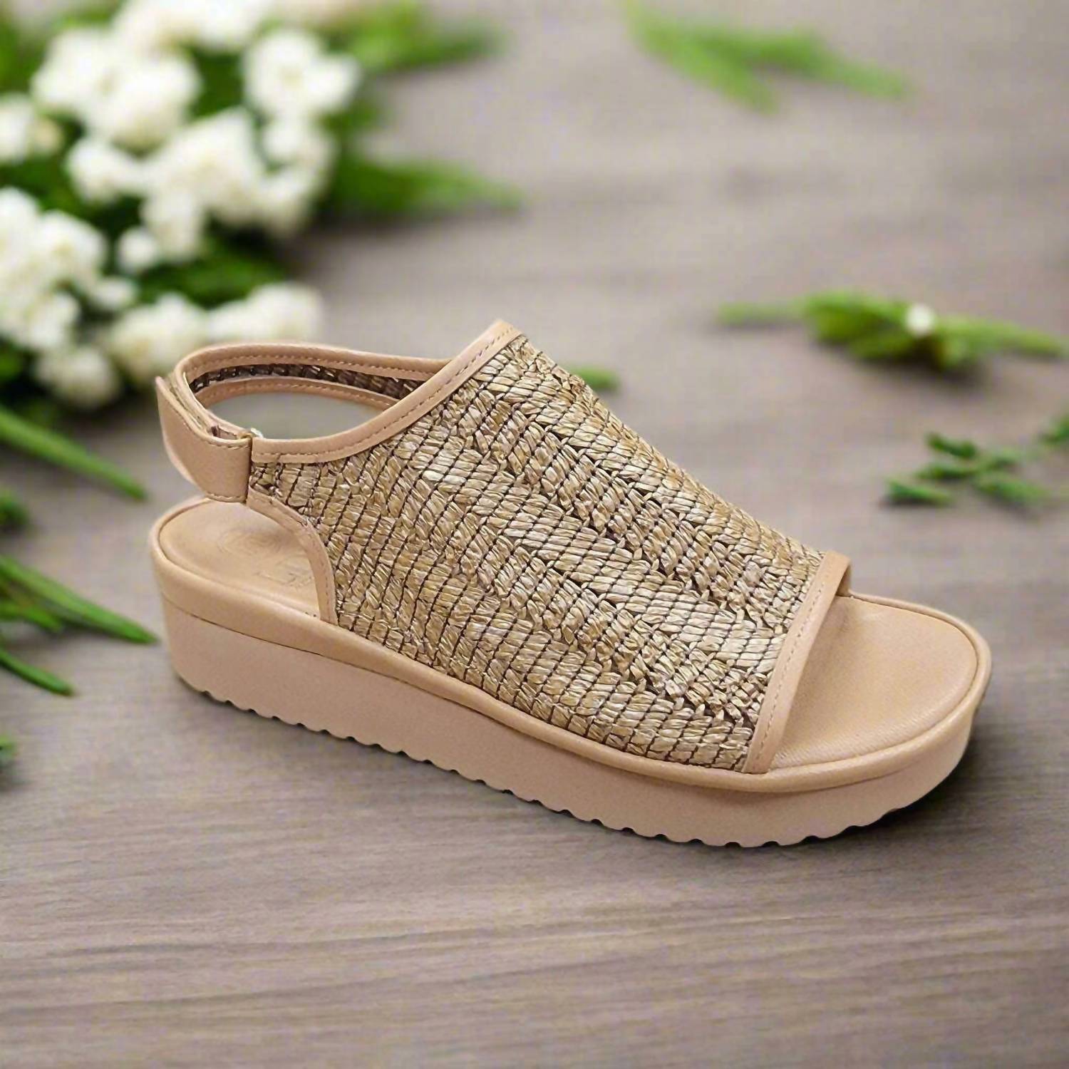 L'Amour Des Pieds - Women's Ashwin Sandal