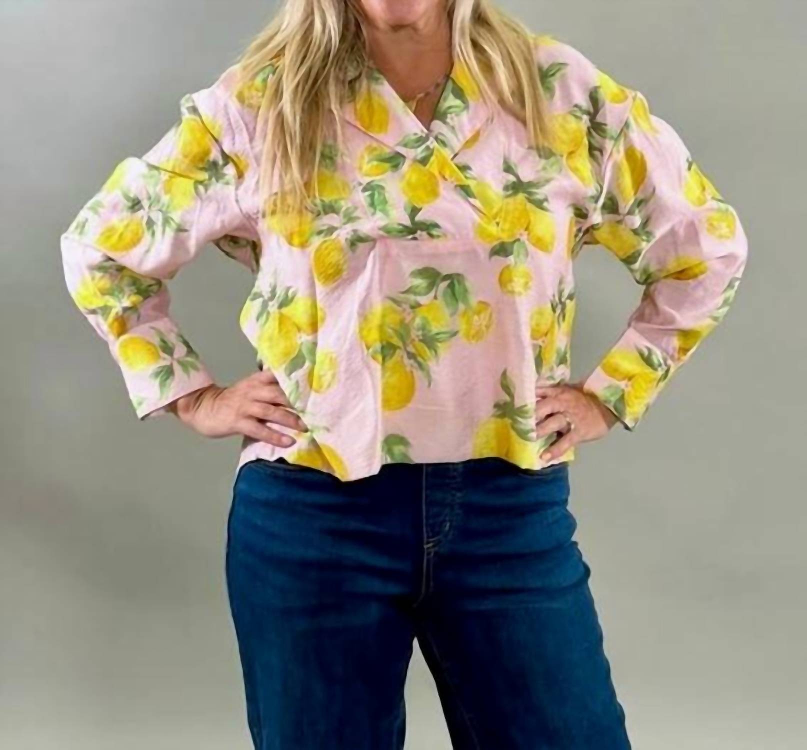 Ivy Jane - V-neck Surplice Top