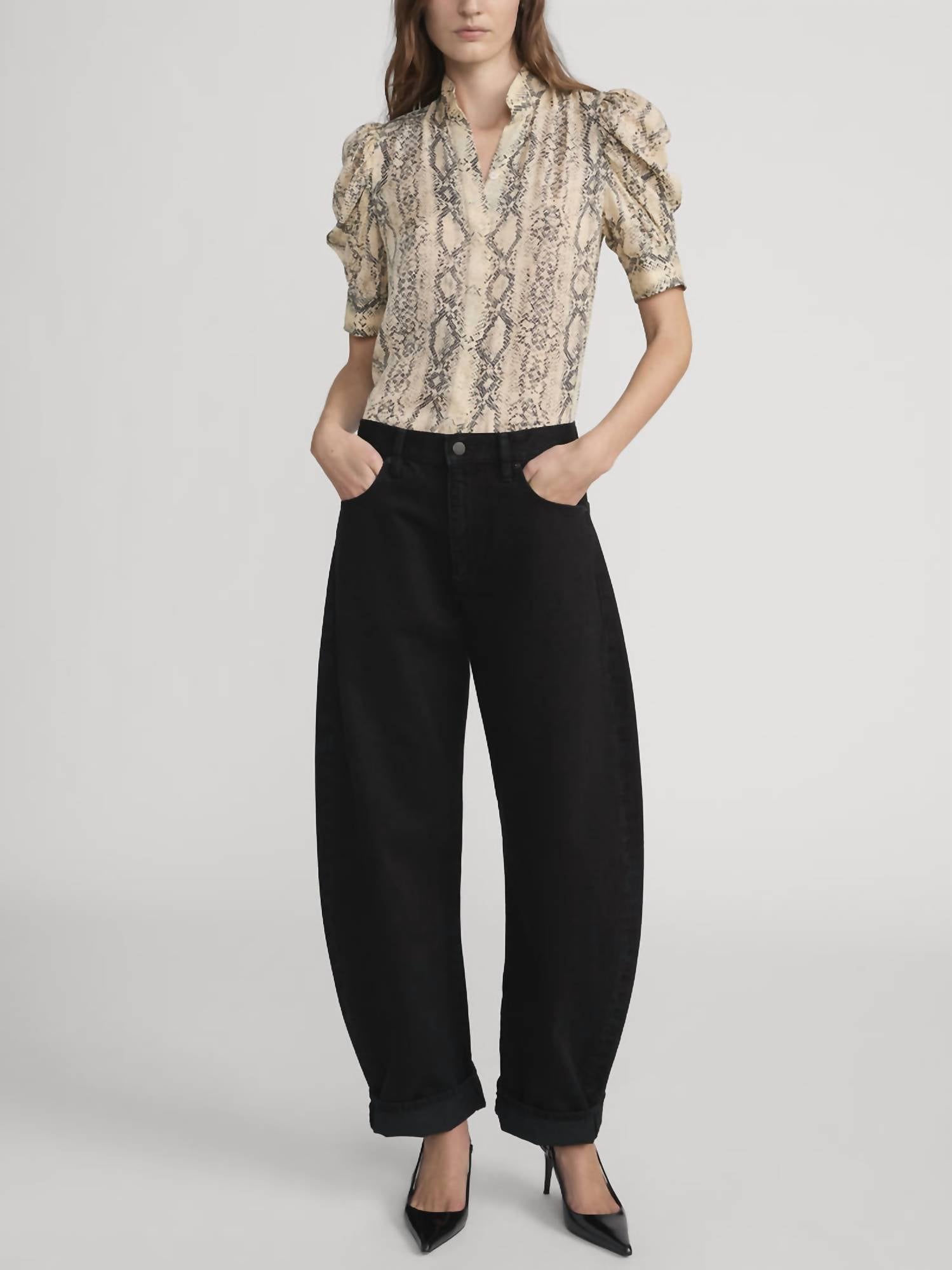 FRAME Snake Gillian Short Sleeve Top in camel multi - women's long sleeve top