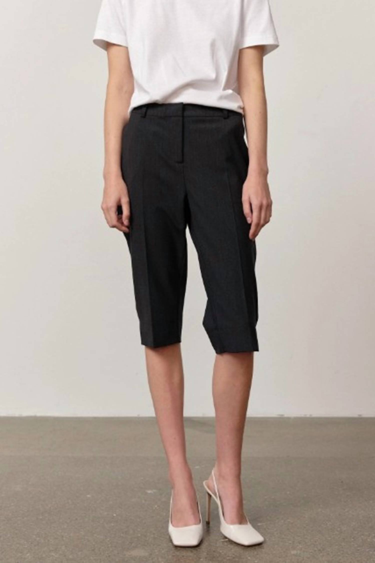 Herskind - Aliyah Mid Rise Slim Leg Pants