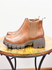 Olem - Women's Camden Lug Sole Boots