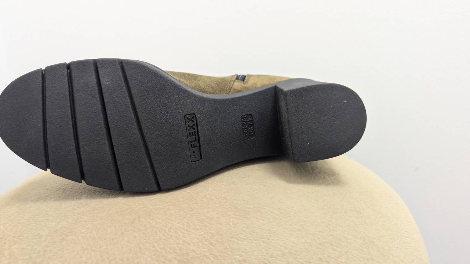 The Flexx - Up N Out Too Block Heel Booties