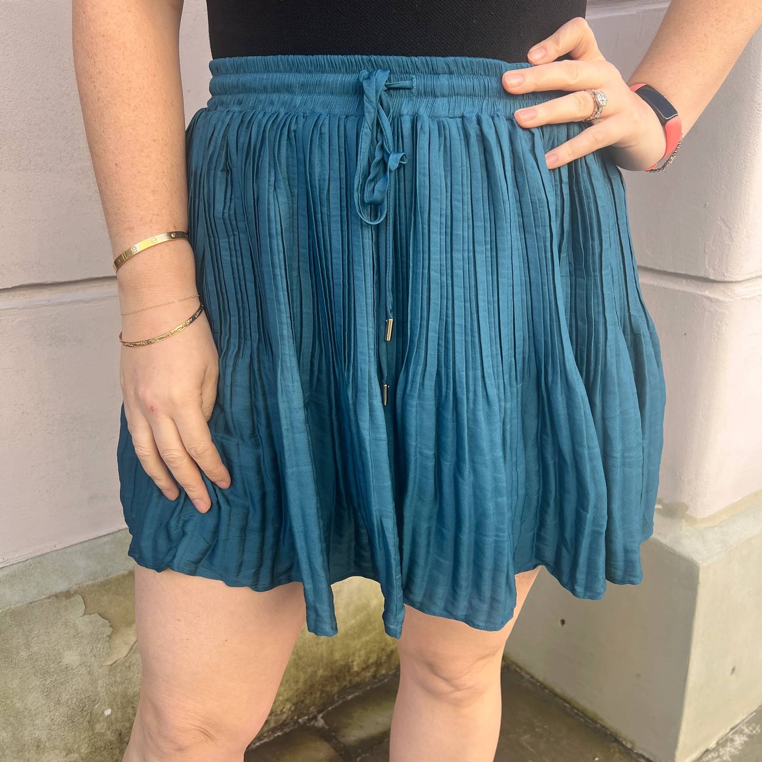 Ee:Some - Drawstring Pleated Mini Skort