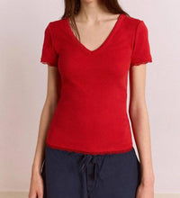 Damson Madder - Paige V-neck Tee