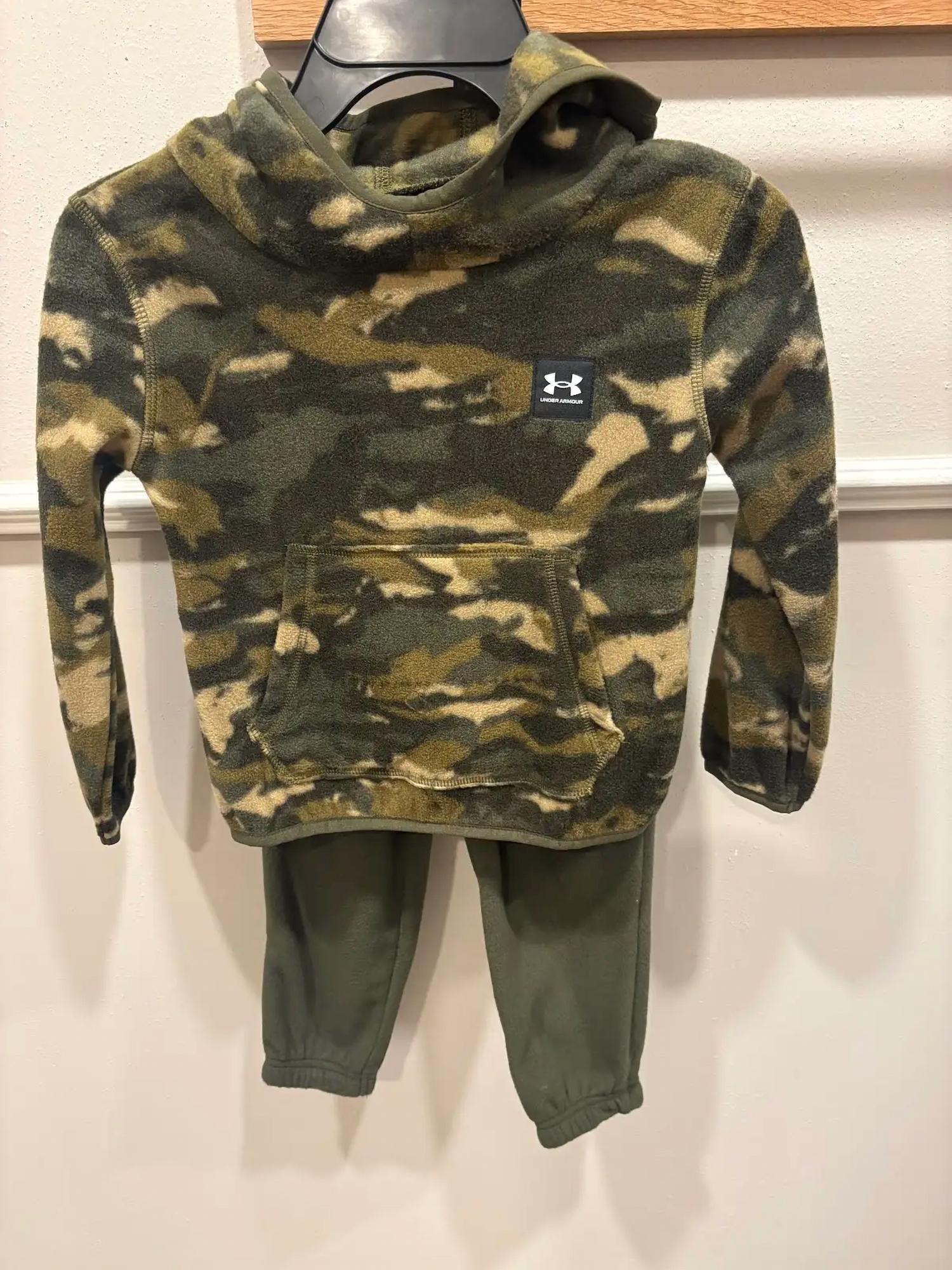 Under Armour - Boys Hundo Hoodie Camo Set