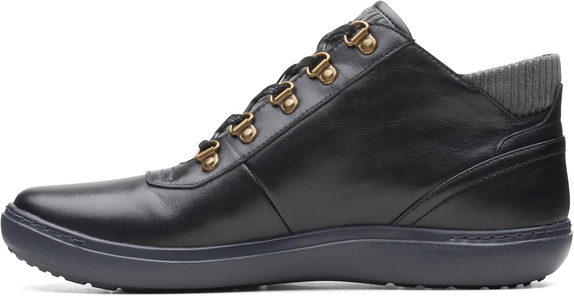 Clarks - Women's Nalle Mid Ankle Boots