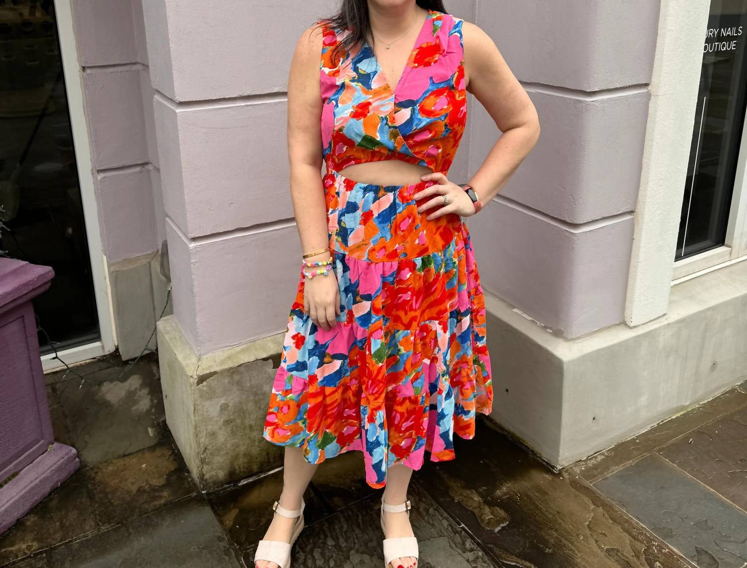Entro - Print Sleeveless V-Neck Midi Dress