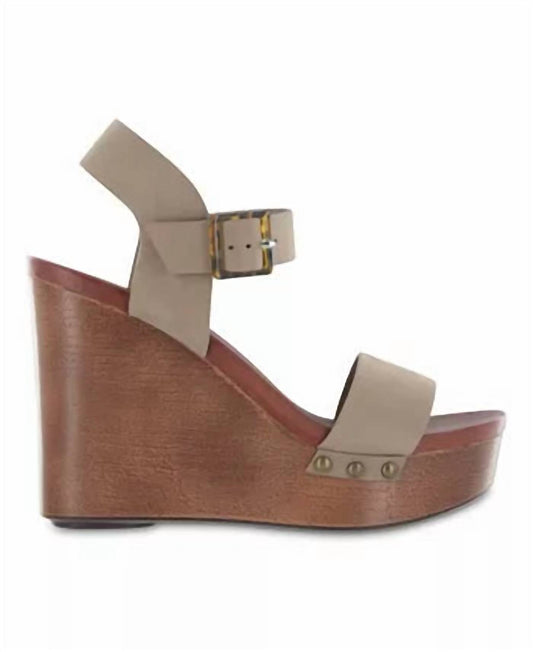 Mia - Women's Senna Wedge Sandal